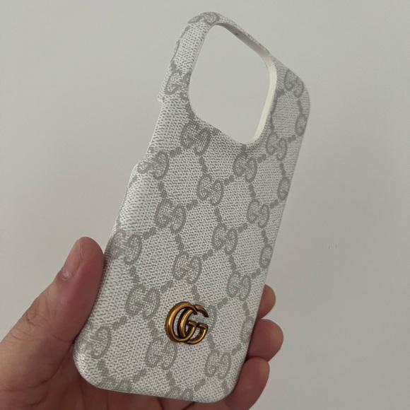 Gucci phone case for iPhone15pro - Picture 1 of 3